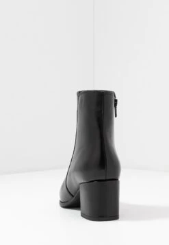 Anna Field Leather - Korte Laarzen - Black 12 Anna Field Leather - Korte Laarzen - Black -Anna Field Verkoop 728bd49fd0604d5f9c7b683a8852520a