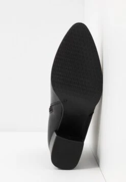 Anna Field Leather - Korte Laarzen - Black 13 Anna Field Leather - Korte Laarzen - Black -Anna Field Verkoop 7f870b1f66a44c7d88258333fefb9857