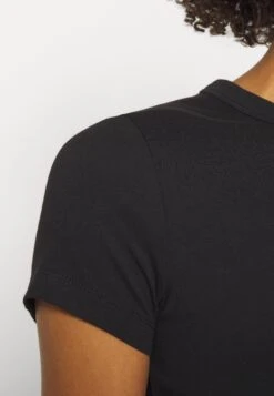 Anna Field 2 Pack - T-Shirt Basic - White/Black 13 Anna Field 2 Pack - T-Shirt Basic - White/Black -Anna Field Verkoop 9a3e1079260c43369e8a03e641a66c46