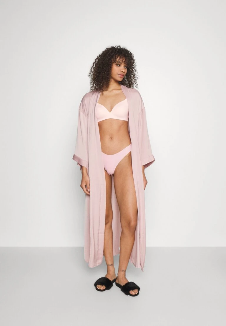 Anna Field Verkoop -Anna Field Verkoop c4180e5d3d154bbd8e321ad30bced15d 768x1109 1